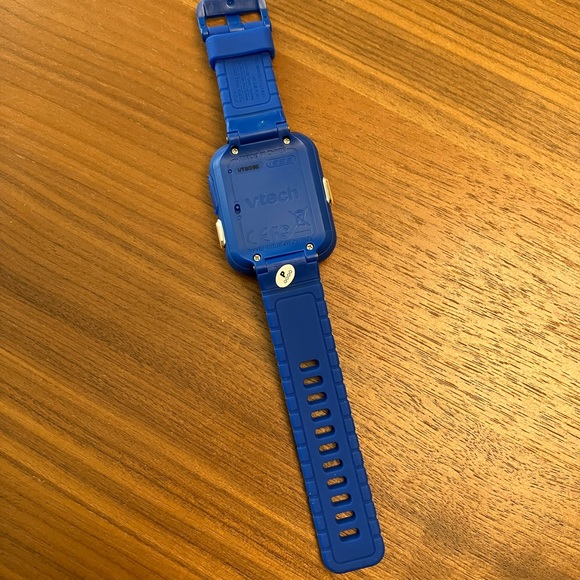 VTech KidiZoom Smartwatch DX2, Smart Watch for Kids, Learning Watch, Blue in Box - Picture 3 of 9